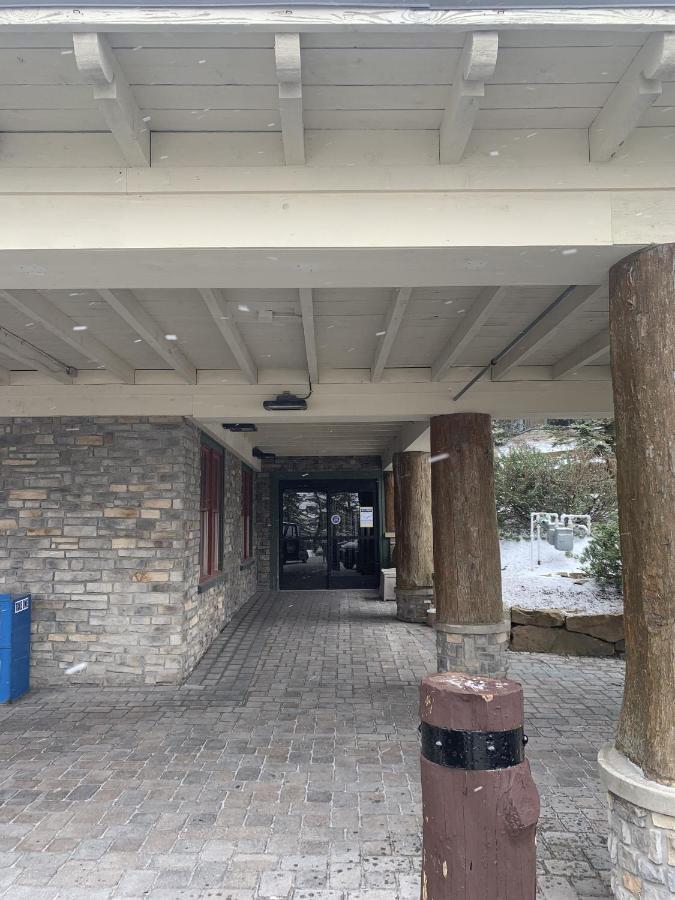 Highland House 207 Slopeside, Village Area, Ski In Out スノーシュー エクステリア 写真